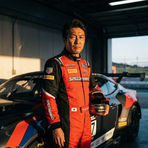 茄子视频赛车手顾问张铭远